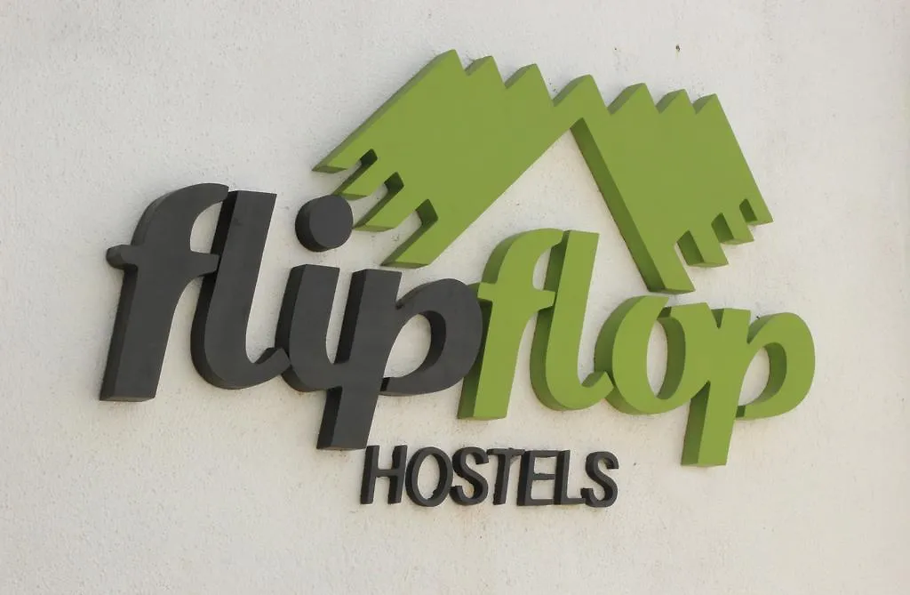 Flipflop Hostel Negombo 3*,  Sri Lanka