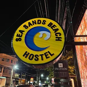 Hostel Sea Sands Beach, Negombo